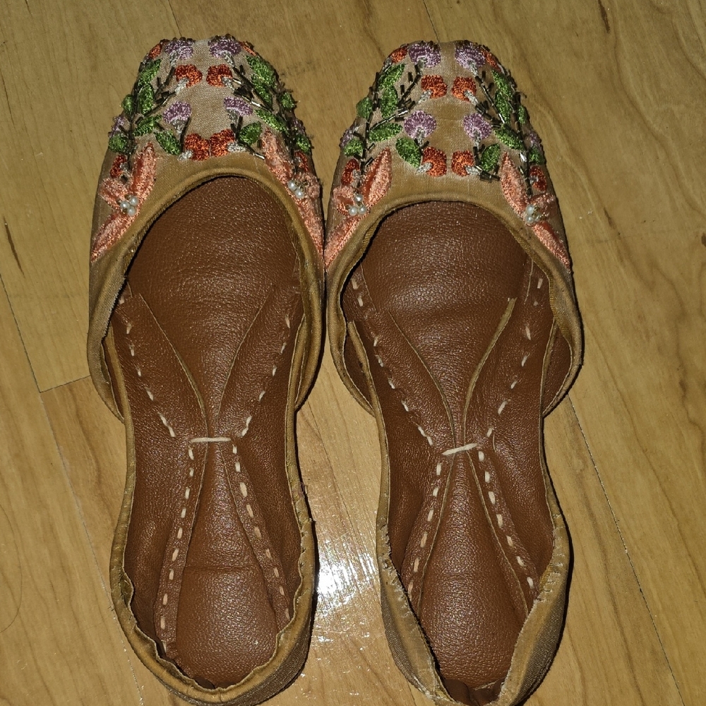 Embroidered Brown Women's Shoes